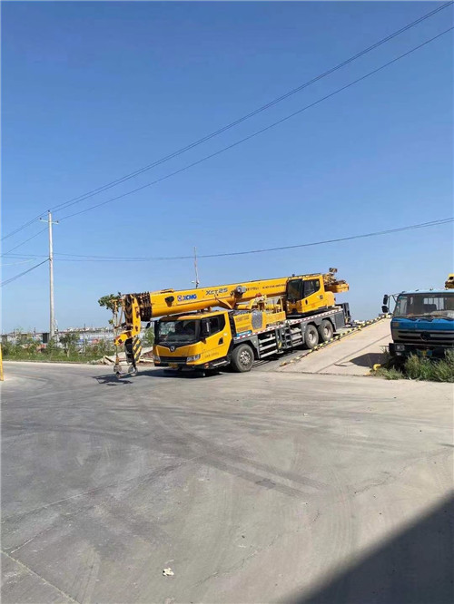 定结县吊车作业时，可能会产生哪些额外收费项目？